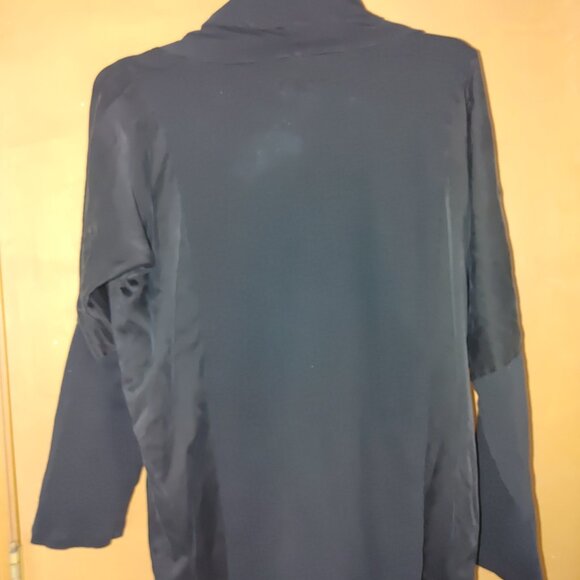 PETE & GRETA by JOHNNY WAS Woman's Long Sleeves Blouse Size L Used - Picture 2 of 6